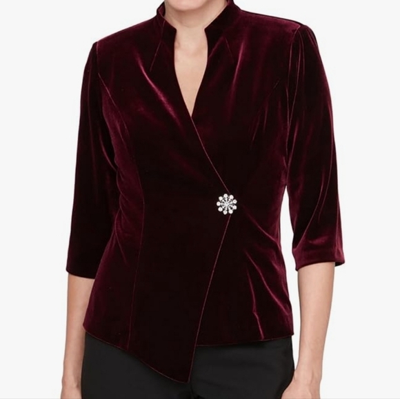 Alex Evenings Elegant Wine Velvet Jacket with Brooch NWT - Picture 1 of 7